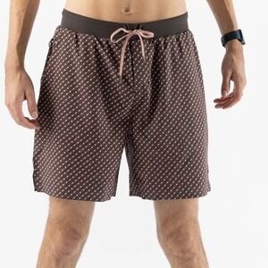 NEW Rabbit Running Shorts Cruisers 7in Men's Small